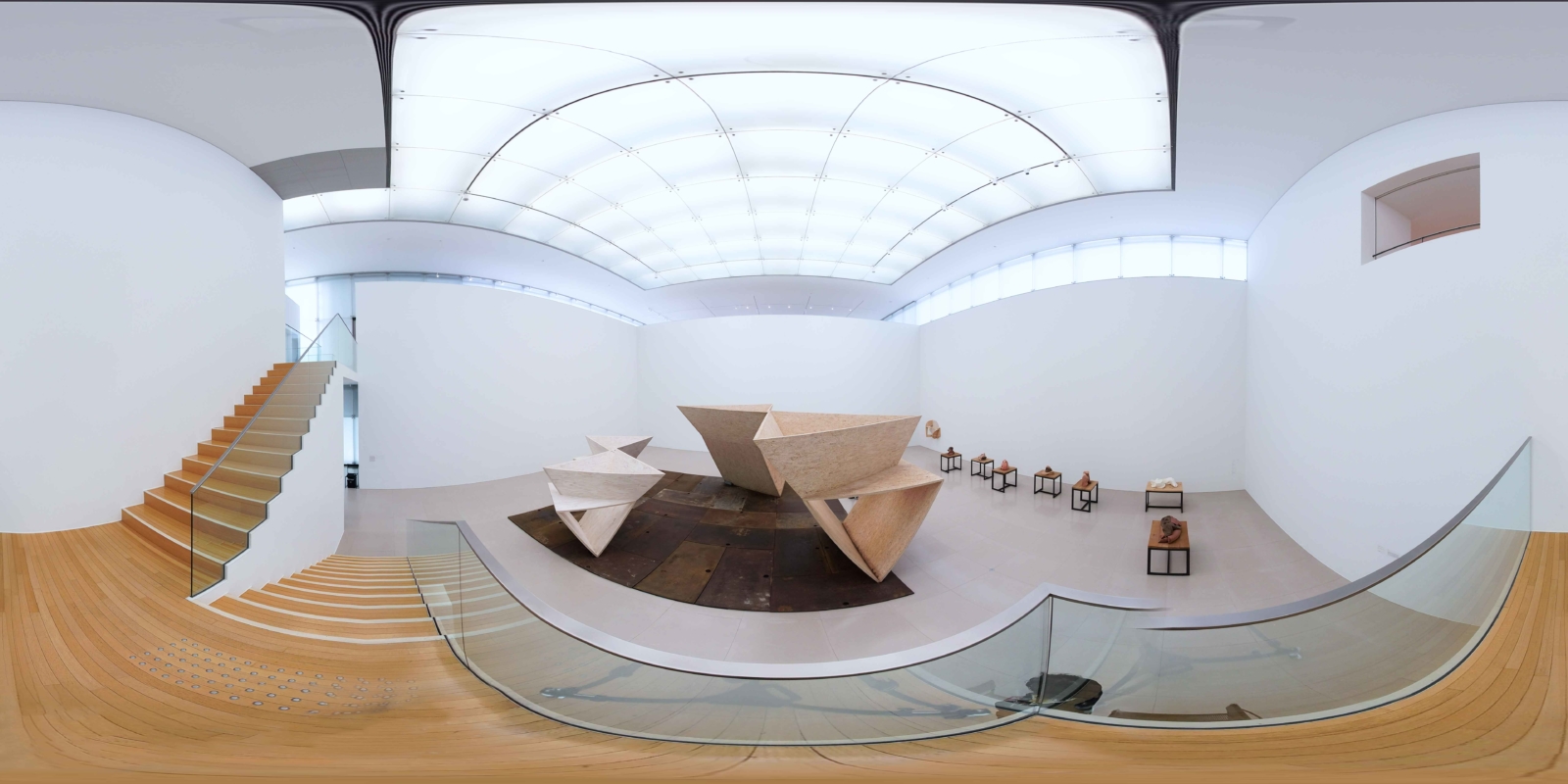 岡﨑 乾二郎 ｜ 視覚のカイソウ | ART360°